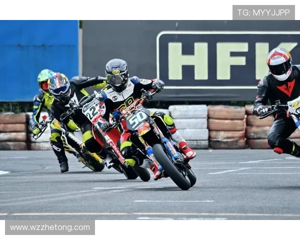 摩托大奖赛赛场焦点：车手鏖战呈现全新赛季竞争格局激烈风云变幻