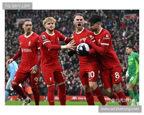 英超联赛最新排名解析：各队表现盘点与争冠形势展望